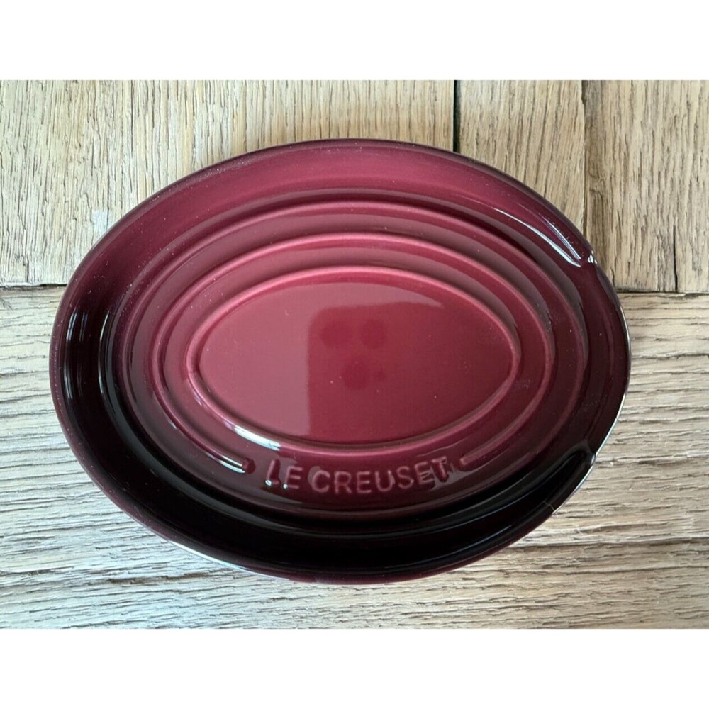 Le Creuset Stoneware Oval Spoon Rest Rhone Garnet NEW